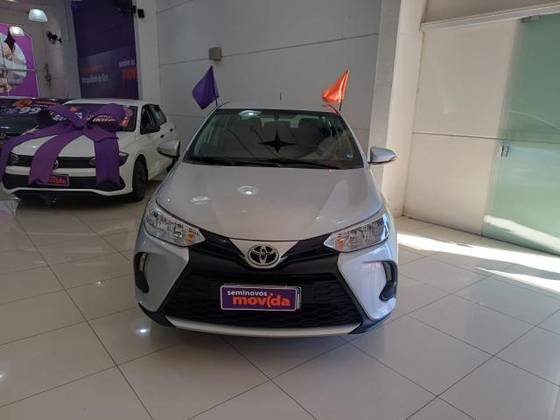 TOYOTA YARIS 1.5 16V FLEX SEDAN XL MULTIDRIVE TOYOTA YARIS 1.5 16V FLEX SEDAN XL MULTIDRIVE